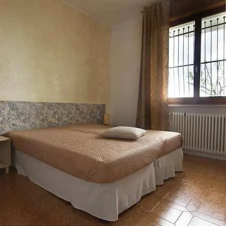 Casa Brezza Tre Due Bagni E Giardino Privato Lägenhet