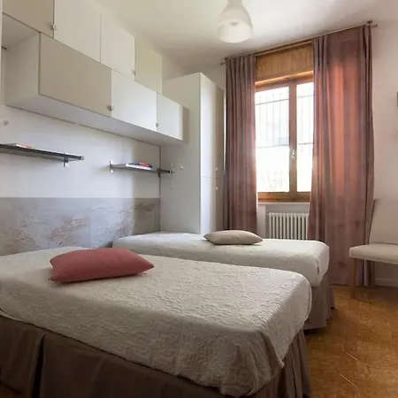 Casa Brezza Tre Due Bagni E Giardino Privato