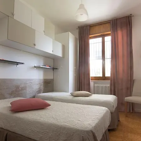 Casa Brezza Tre Due Bagni E Giardino Privato *