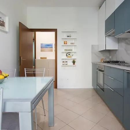 Casa Brezza Tre Due Bagni E Giardino Privato *