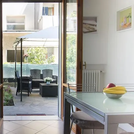 Casa Brezza Tre Due Bagni E Giardino Privato *