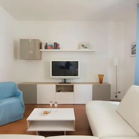 Casa Brezza Tre Due Bagni E Giardino Privato Apartament